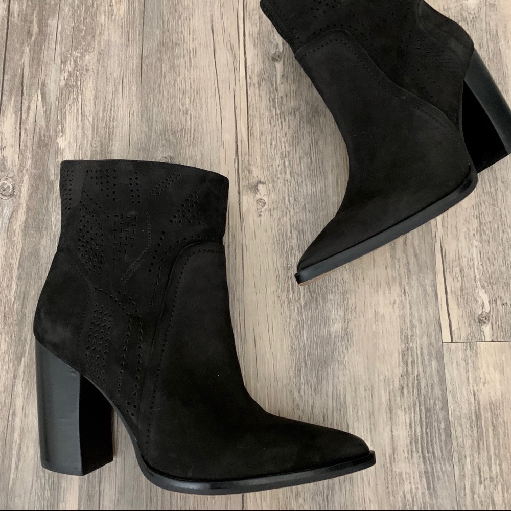 Vince Camuto Black Leather Perforated Booties 6.5
